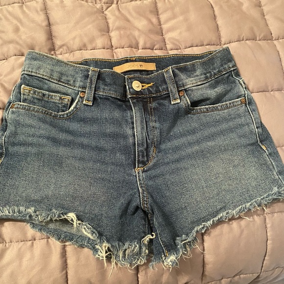 Joe’s womens size 24 cut off jean shorts - Picture 3 of 4